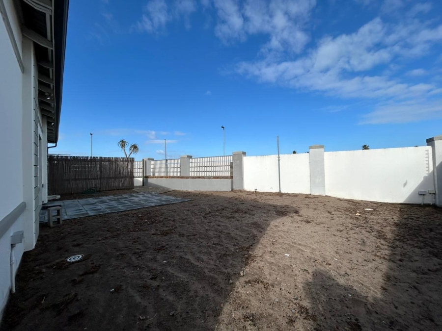 To Let 2 Bedroom Property for Rent in Table View Western Cape